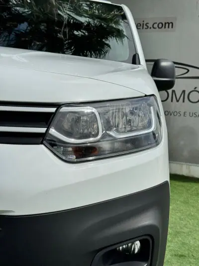 Citroën 1.5 BlueHDi M Control 2021 - 14750 EUR, 118730 km - AUTO.MOTO.pt - 118730km - foto 8 de 20
