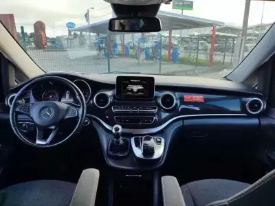 Mercedes-Benz V 220 2019 - 27642 EUR, 190000 km - AUTO.MOTO.pt - 190000km - foto 3 de 10