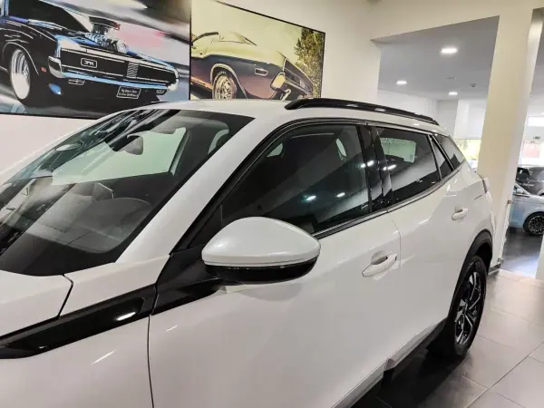 Peugeot 2008 2021 - 14500 EUR, 60000 km - AUTO.MOTO.pt - 60000km - foto 12 de 27