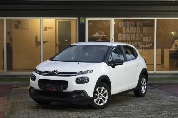 Citroën C3 2018 - 9500 EUR, 130900 km - AUTO.MOTO.pt - 130900km - foto 7 de 23
