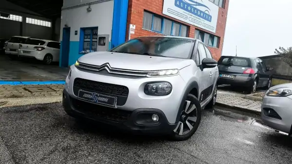 Citroën C3 2018 - 9400 EUR, 102000 km - AUTO.MOTO.pt - 102000km - foto 14 de 14