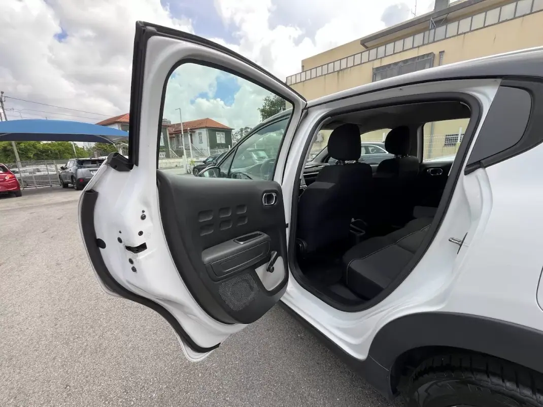 Citroën C3 2019 - 8750 EUR, 123000 km - AUTO.MOTO.pt - 123000km - foto 37 de 48