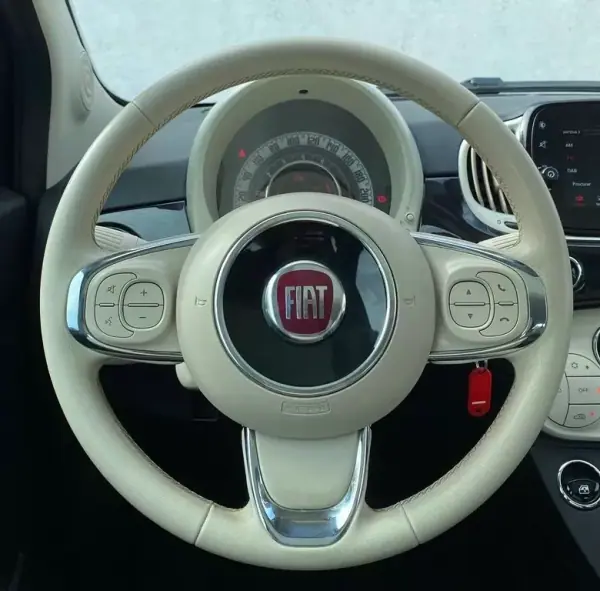 Fiat 500 2021 - 10900 EUR, 99987 km - AUTO.MOTO.pt - 99987km - foto 15 de 17