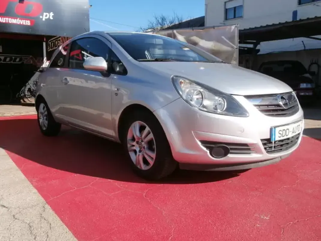 Opel Corsa 2010 - 6850 EUR, 217667 km - 217667km - foto 3 de 34