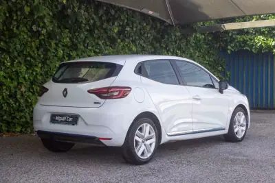 Renault Clio 2021 - 13500 EUR, 156000 km - AUTO.MOTO.pt - 156000km - foto 6 de 14