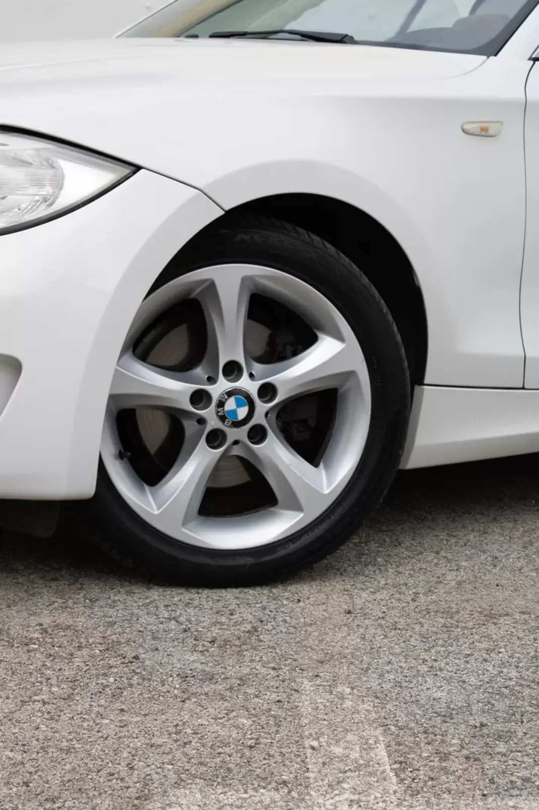 BMW 120 2013 - 14999 EUR, 152425 km - AUTO.MOTO.pt - 152425km - foto 10 de 36