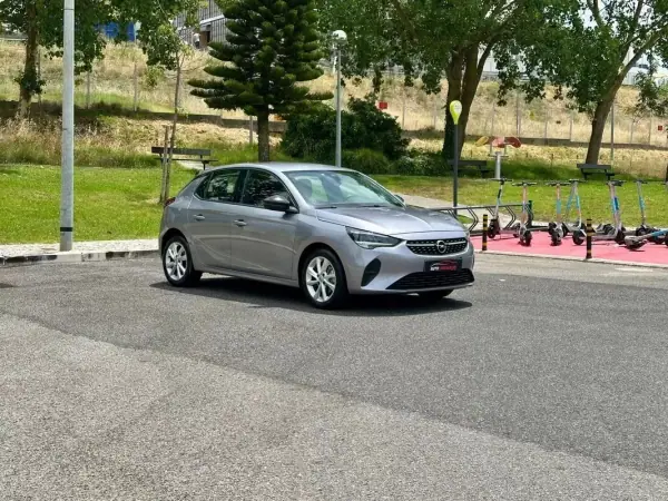 Opel Corsa 2021 - 12390 EUR, 90000 km - AUTO.MOTO.pt - 90000km - foto 39 de 43