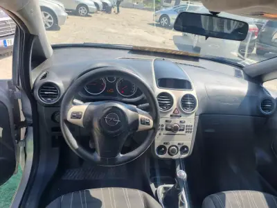 Opel Corsa 2008 - 3000 EUR, 162000 km - 162000km - foto 3 de 11