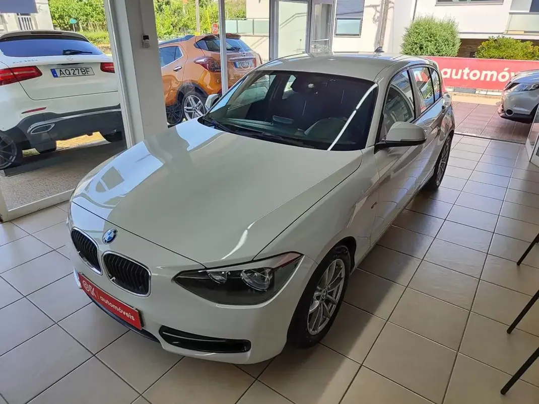 BMW 116 2013 - 10500 EUR, 215000 km - AUTO.MOTO.pt - 215000km - foto 6 de 33