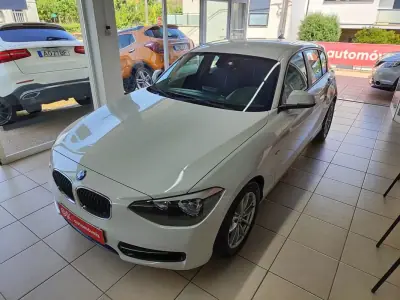 BMW 116 2013 - 10500 EUR, 215000 km - AUTO.MOTO.pt - 215000km - foto 6 de 33