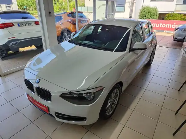 BMW 116 2013 - 10500 EUR, 215000 km - AUTO.MOTO.pt - 215000km - foto 6 de 33