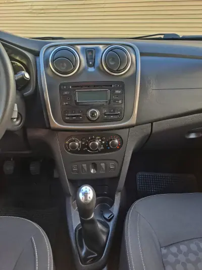 Dacia Logan MCV 2014 - 6990 EUR, 125000 km - AUTO.MOTO.pt - 125000km - foto 13 de 23