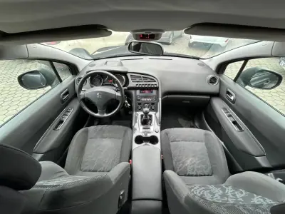 Peugeot 3008 2012 - 7500 EUR, 276404 km - 276404km - foto 14 de 19