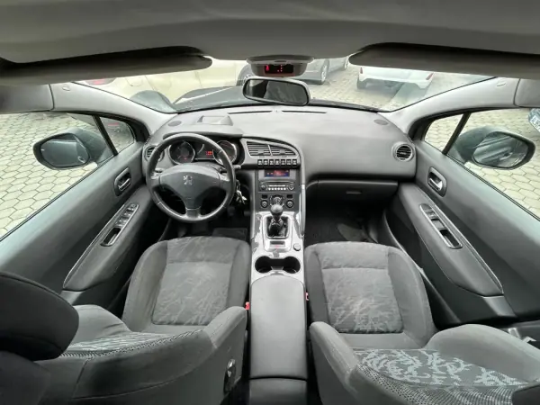 Peugeot 3008 2012 - 7500 EUR, 276404 km - 276404km - foto 14 de 19