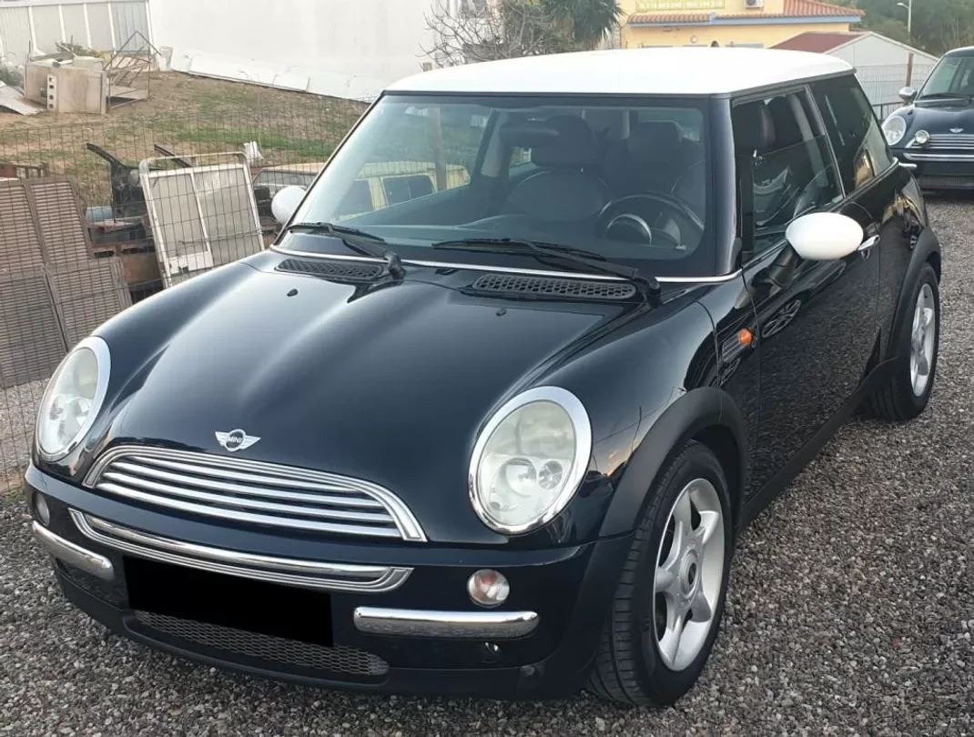 MINI Cooper 2003 - 6490 EUR, 188755 km - AUTO.MOTO.pt - 188755km - foto 1 de 20
