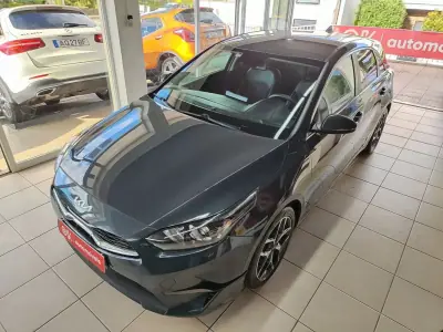 Kia Ceed 2021 - 17350 EUR, 60000 km - AUTO.MOTO.pt - 60000km - foto 6 de 33