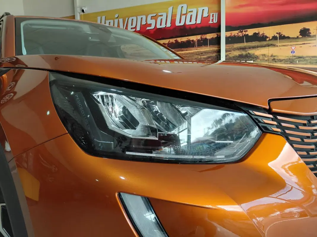 Peugeot e-2008 2020 - 16800 EUR, 98000 km - AUTO.MOTO.pt - 98000km - foto 6 de 23