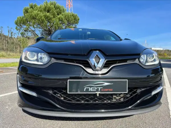 Renault Mégane Coupe 2014 - 23950 EUR, 98000 km - AUTO.MOTO.pt - 98000km - foto 7 de 10