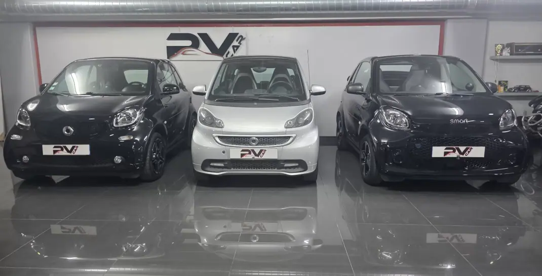 Smart Fortwo Cabrio 2021 - 14990 EUR, 68000 km - 68000km - foto 27 de 27