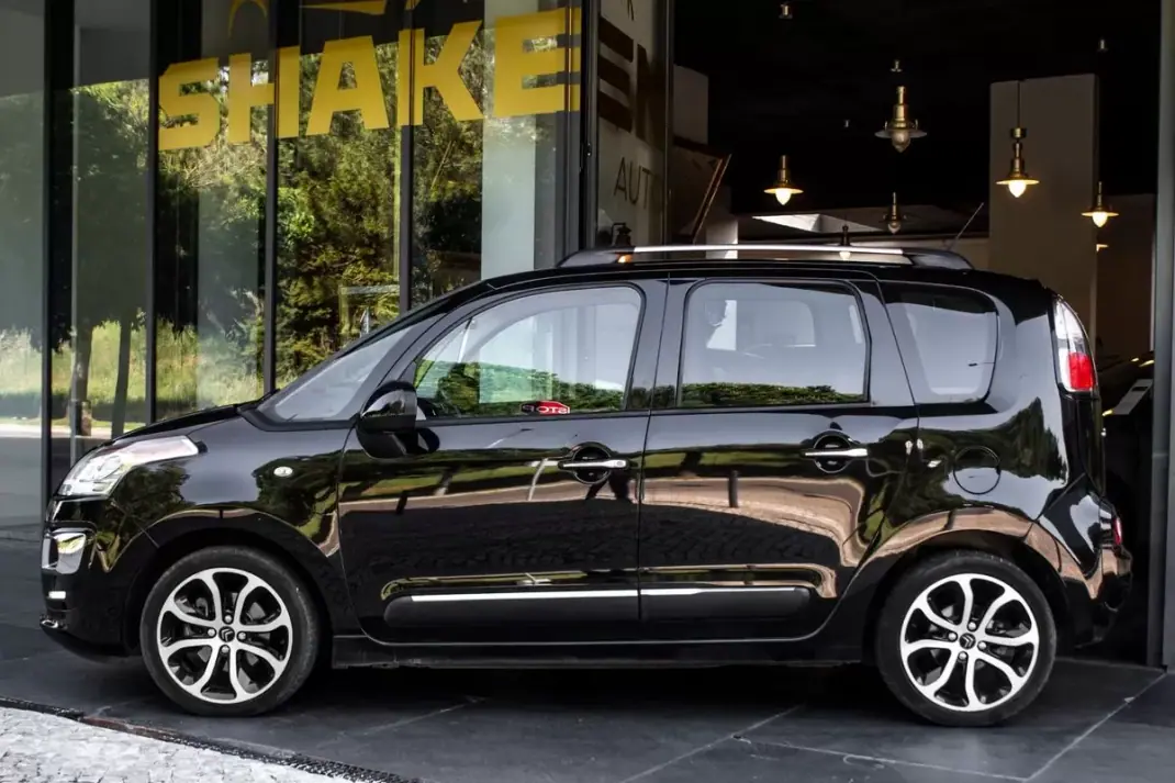 Citroën C3 Picasso 2017 - 7450 EUR, 79899 km - AUTO.MOTO.pt - 79899km - foto 2 de 27