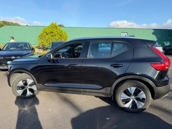 Volvo XC 40 1.5 T2 Core Auto 2024 Gasolina