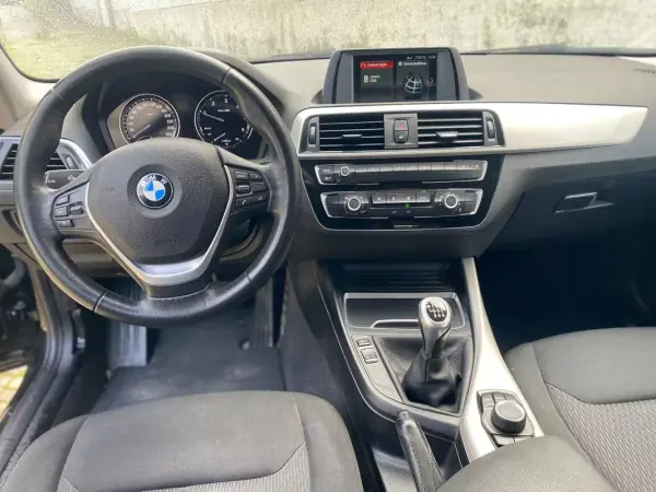 BMW 116 2018 - 16990 EUR, 111161 km - AUTO.MOTO.pt - 111161km - foto 7 de 23