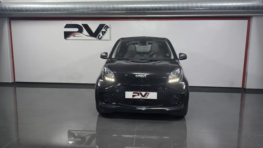 Smart Fortwo Cabrio 2021 - 14990 EUR, 68000 km - 68000km - foto 15 de 27