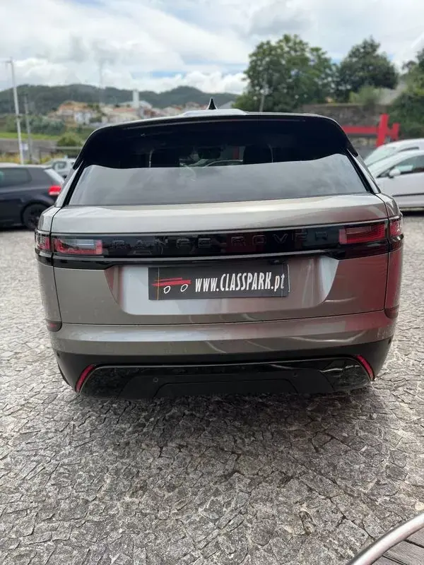 Land Rover Range Rover Velar 2022 - 39900 EUR, 160000 km - AUTO.MOTO.pt - 160000km - foto 6 de 10