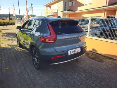 Volvo XC 40 2020 — foto 6 de 12