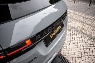 Land Rover Range Rover Evoque 2025 - 48990 EUR, 16300 km - 16300km - foto 11 de 39