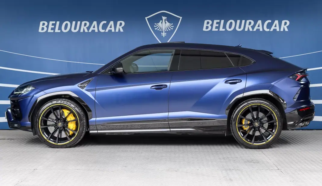 Lamborghini Urus 2022 - 295000 EUR, 44172 km - AUTO.MOTO.pt - 44172km - foto 3 de 26