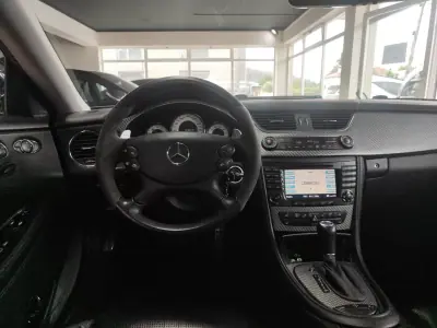 Mercedes-Benz CLS 55 AMG 2005 - 37500 EUR, 135000 km - AUTO.MOTO.pt - 135000km - foto 42 de 42