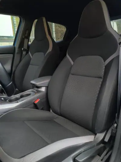 Nissan Juke 2021 - 19500 EUR, 57800 km - AUTO.MOTO.pt - 57800km - foto 10 de 16