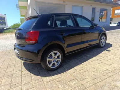 Volkswagen Polo 2011 — foto 5 de 21