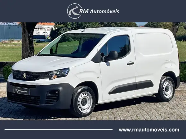 Peugeot Partner 2021 Diesel — 148 000 km Peugeot Partner 2021 Diesel