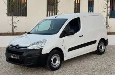 Citroën 2018 - 10950 EUR, 145000 km - AUTO.MOTO.pt - 145000km - foto 20 de 26