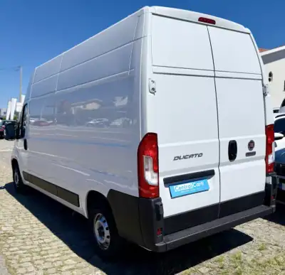Fiat Ducato 2.2 M-Jet L3H3 140Cv | IVA DEDUTÍVEL 2023 - 28950 EUR, 33000 km - AUTO.MOTO.pt - 33000km - foto 6 de 22