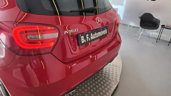 Mercedes-Benz A 160 2015 - 12900 EUR, 208637 km - AUTO.MOTO.pt - 208637km - foto 22 de 53