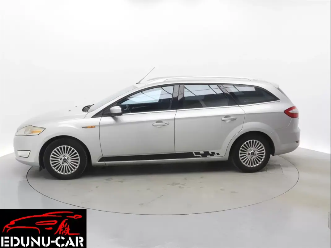 Ford Mondeo SW 2010 - 5999 EUR, 210000 km - AUTO.MOTO.pt - 210000km - foto 2 de 12