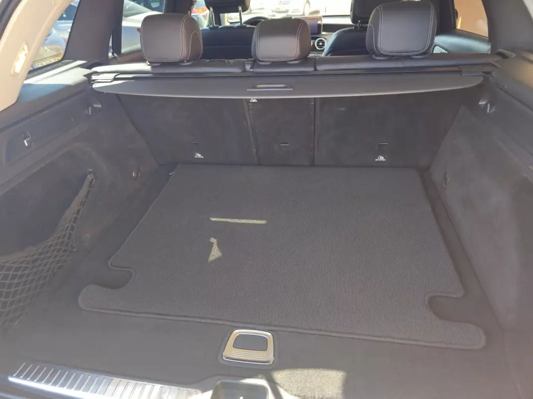 Mercedes-Benz GLC 220 2017 - 26500 EUR, 156000 km - 156000km - foto 11 de 13