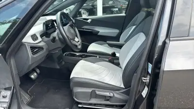 Volkswagen ID.3 2023 - 24550 EUR, 82035 km - AUTO.MOTO.pt - 82035km - foto 9 de 12