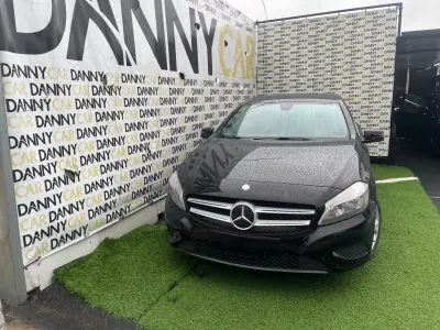 Mercedes-Benz 180 2014 - 13990 EUR, 178000 km - AUTO.MOTO.pt - 178000km - foto 2 de 11