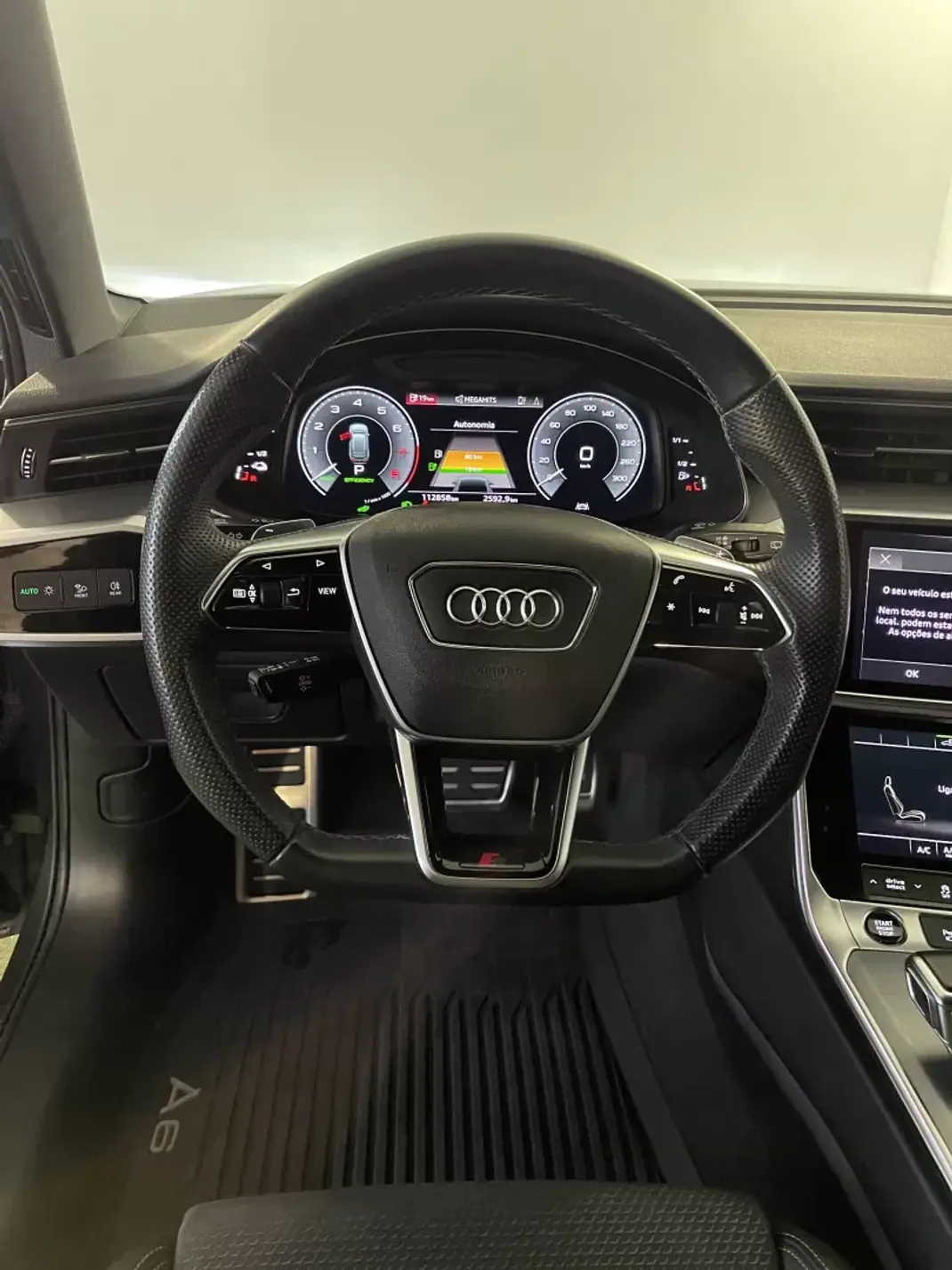 Audi A6 Avant 2021 - 35500 EUR, 112000 km - 112000km - foto 23 de 40