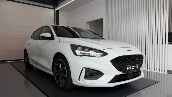 Ford Focus 2020 - 13990 EUR, 171057 km - AUTO.MOTO.pt - 171057km - foto 5 de 30