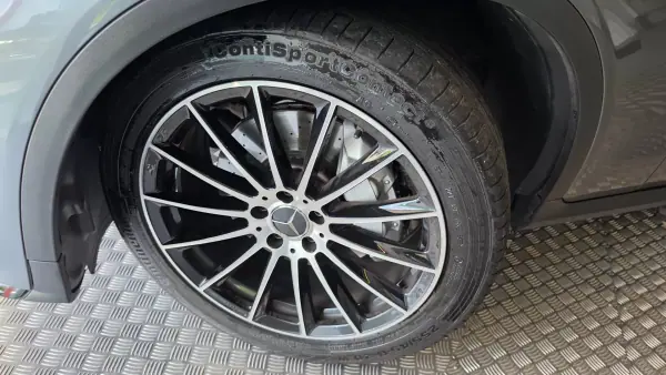 Mercedes-Benz GLC 220 2015 - 27900 EUR, 198275 km - AUTO.MOTO.pt - 198275km - foto 31 de 67
