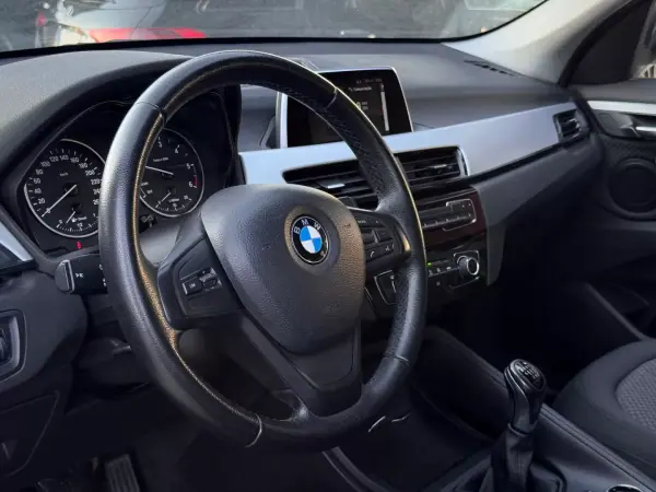 BMW X1 2017 - 16950 EUR, 124000 km - AUTO.MOTO.pt - 124000km - foto 6 de 21