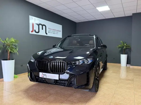 BMW X5 50 e xDrive Pack M Desportivo Pro 2023 Hybrid Plug-In