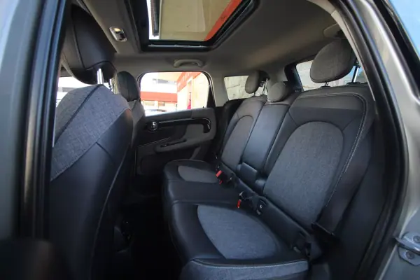 MINI Countryman 2018 - 17990 EUR, 177000 km - 177000km - foto 14 de 31