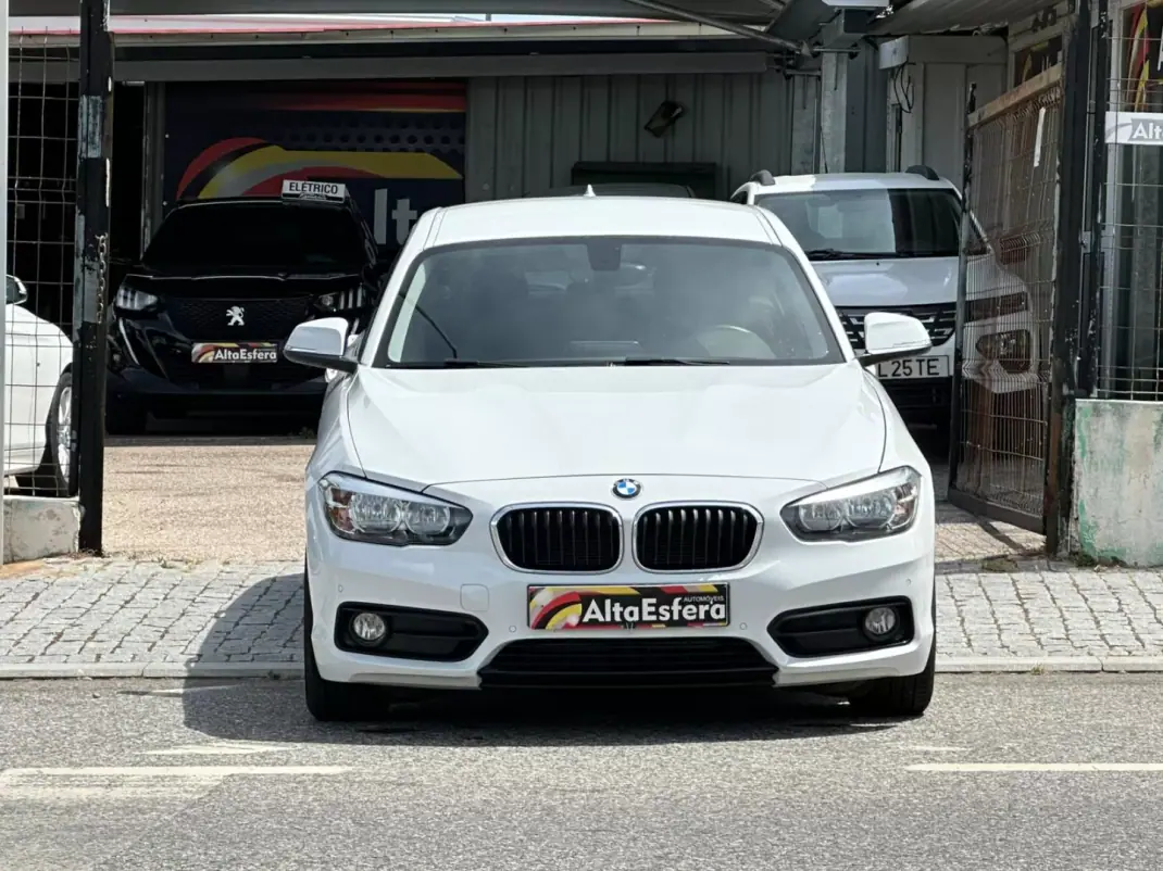 BMW 116 2015 - 16900 EUR, 123849 km - AUTO.MOTO.pt - 123849km - foto 9 de 32