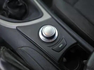 BMW 118 2008 - 6750 EUR, 226114 km - AUTO.MOTO.pt - 226114km - foto 16 de 19